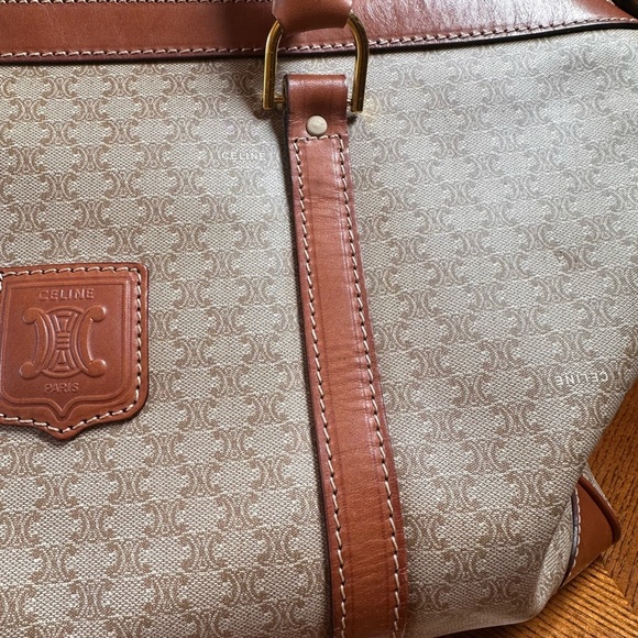 Celine Macadam Triomphe Travel bag/duffle EUC
C.O.A. included - Picture 11 of 15